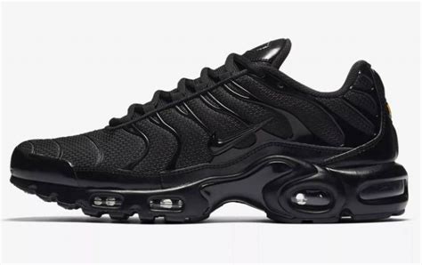 Haifischnikez: die besten Nike Air Max Plus aus Deutschrap Outfits